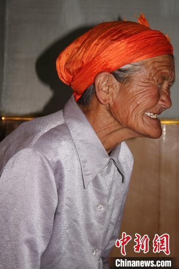 薩仁托婭拍攝的“草原母親”?！∷_仁托婭供圖