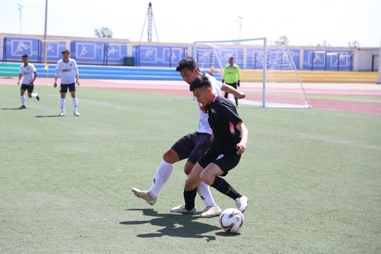 1620687165333743.jpg (2)全區(qū)大學(xué)生足球聯(lián)賽高職高專組的比賽現(xiàn)場.JPG