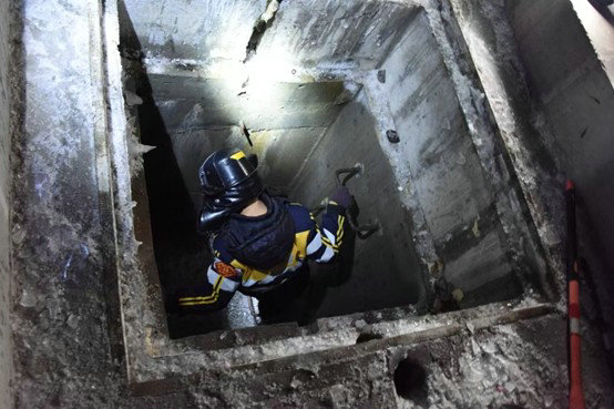 1738394818811665.jpg 33.jpg