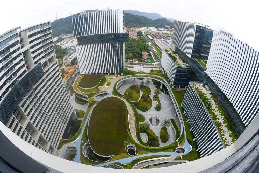 △位于深圳的光明科學(xué)城啟動區(qū)。預(yù)計今年啟動區(qū)的合成生物大科學(xué)裝置將部分投入使用。