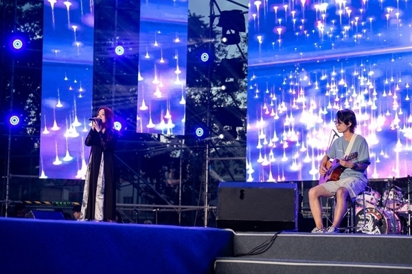歌會(huì)現(xiàn)場(chǎng)。人民網(wǎng)記者 翁奇羽攝