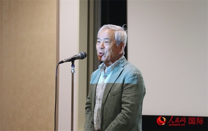 展覽名譽(yù)顧問、日本前文化廳長(zhǎng)官青柳正規(guī)致辭。（人民網(wǎng) 許可攝）