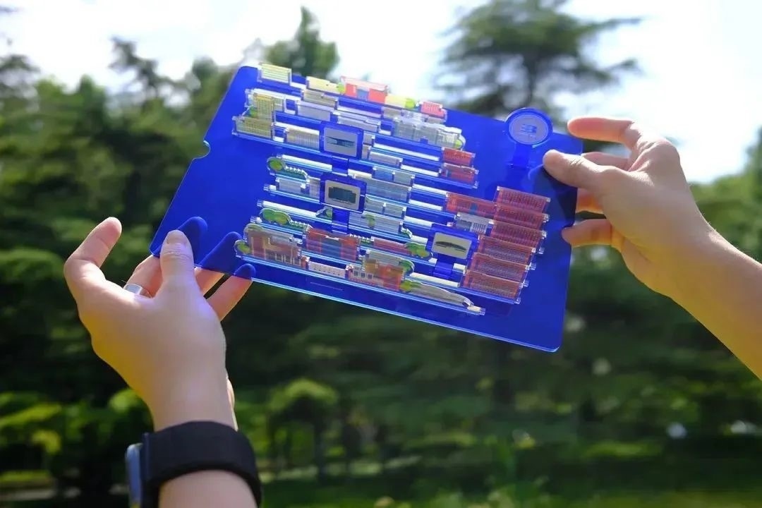 北京工業(yè)大學新版錄取通知書。校方供圖