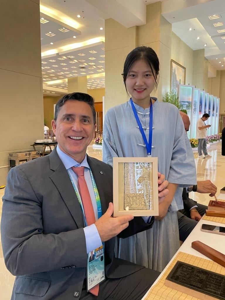 巴西大學(xué)生體育聯(lián)合會(huì)主席盧西亞諾·卡布拉爾。受訪者供圖