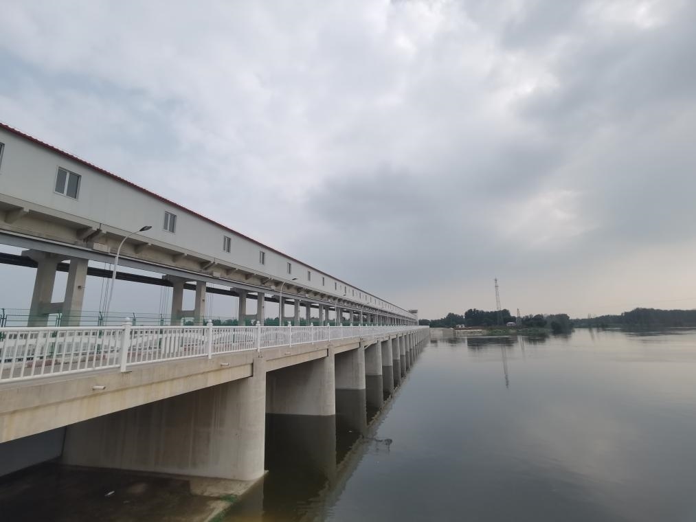 圖為獨(dú)流減河進(jìn)洪南閘。新華社記者 劉惟真 攝
