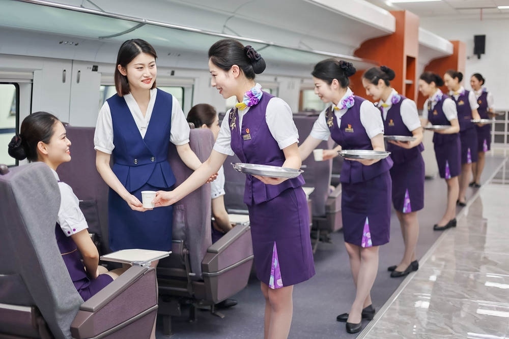 形象儀態(tài)塑造。