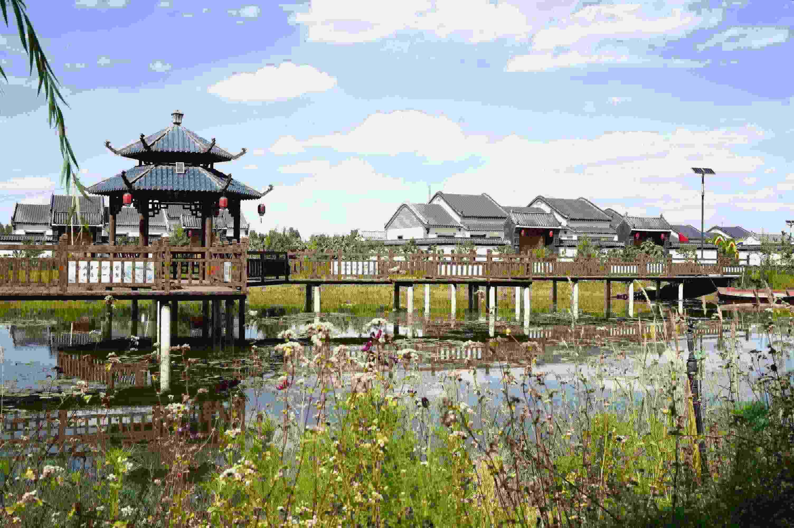 黃家堡村，筑夢(mèng)新居。張文博攝