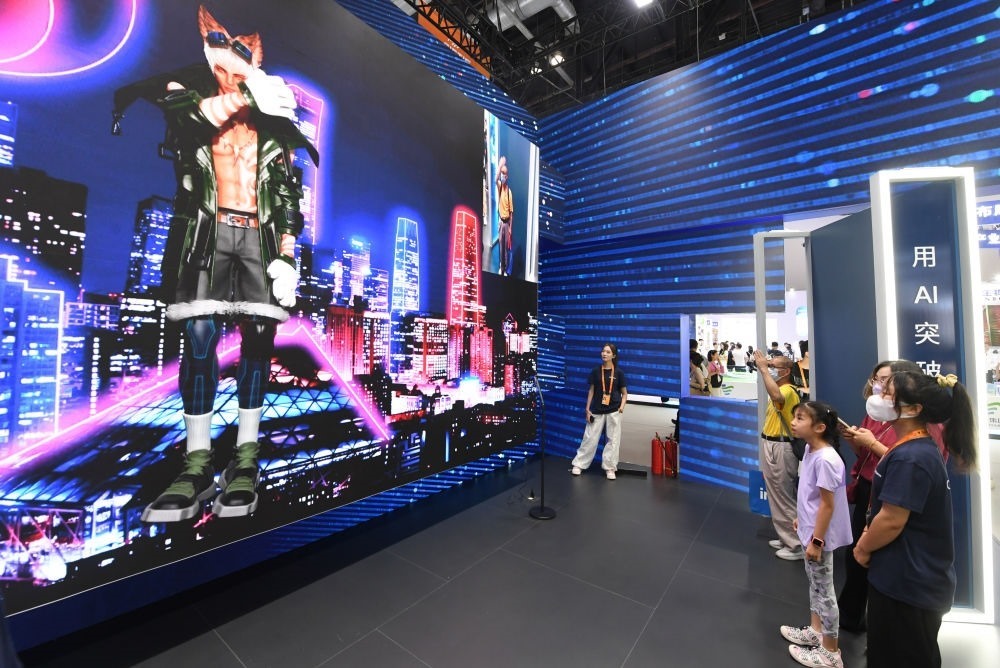 這是9月2日在國家會議中心拍攝的一款數(shù)字人。新華社記者 任超 攝