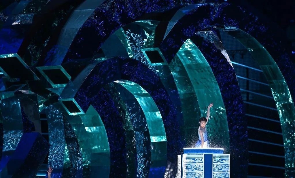 △9月23日，杭州第19屆亞洲運(yùn)動(dòng)會(huì)開幕式迎賓表演《水潤(rùn)秋輝》。