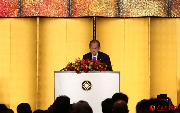 日中友好議員聯(lián)盟會長二階俊博發(fā)表致辭。人民網(wǎng) 許可攝