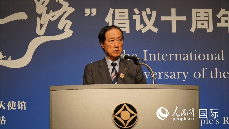 日本經(jīng)團(tuán)聯(lián)副會(huì)長(zhǎng)佐藤康博發(fā)言。人民網(wǎng) 蔣曉辰攝