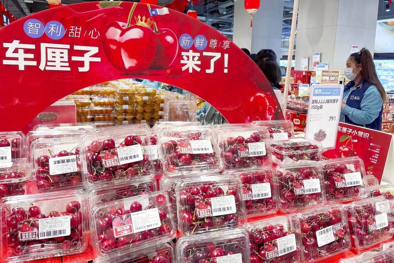 北京一家盒馬鮮生超市中智利車?yán)遄邮圪u區(qū)。來源：視覺中國