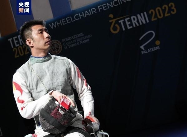 黃曉連、孫剛擔(dān)任杭州亞殘運會開幕式中國代表團旗手