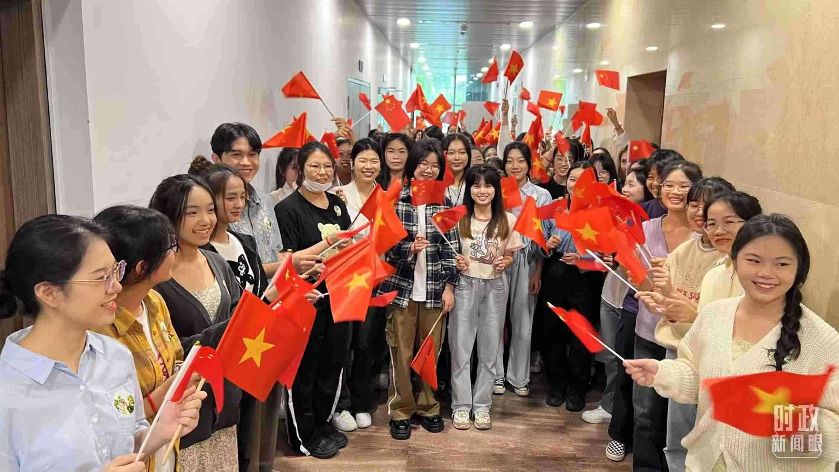 △中越青年齊聚一堂。（總臺央視記者程鋮拍攝）