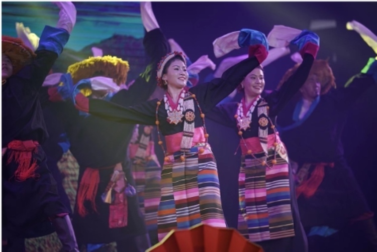 圖為2024“歡樂(lè)春節(jié)”中泰互致新春賀辭活動(dòng)現(xiàn)場(chǎng)。 中國(guó)駐泰國(guó)大使館文化處供圖