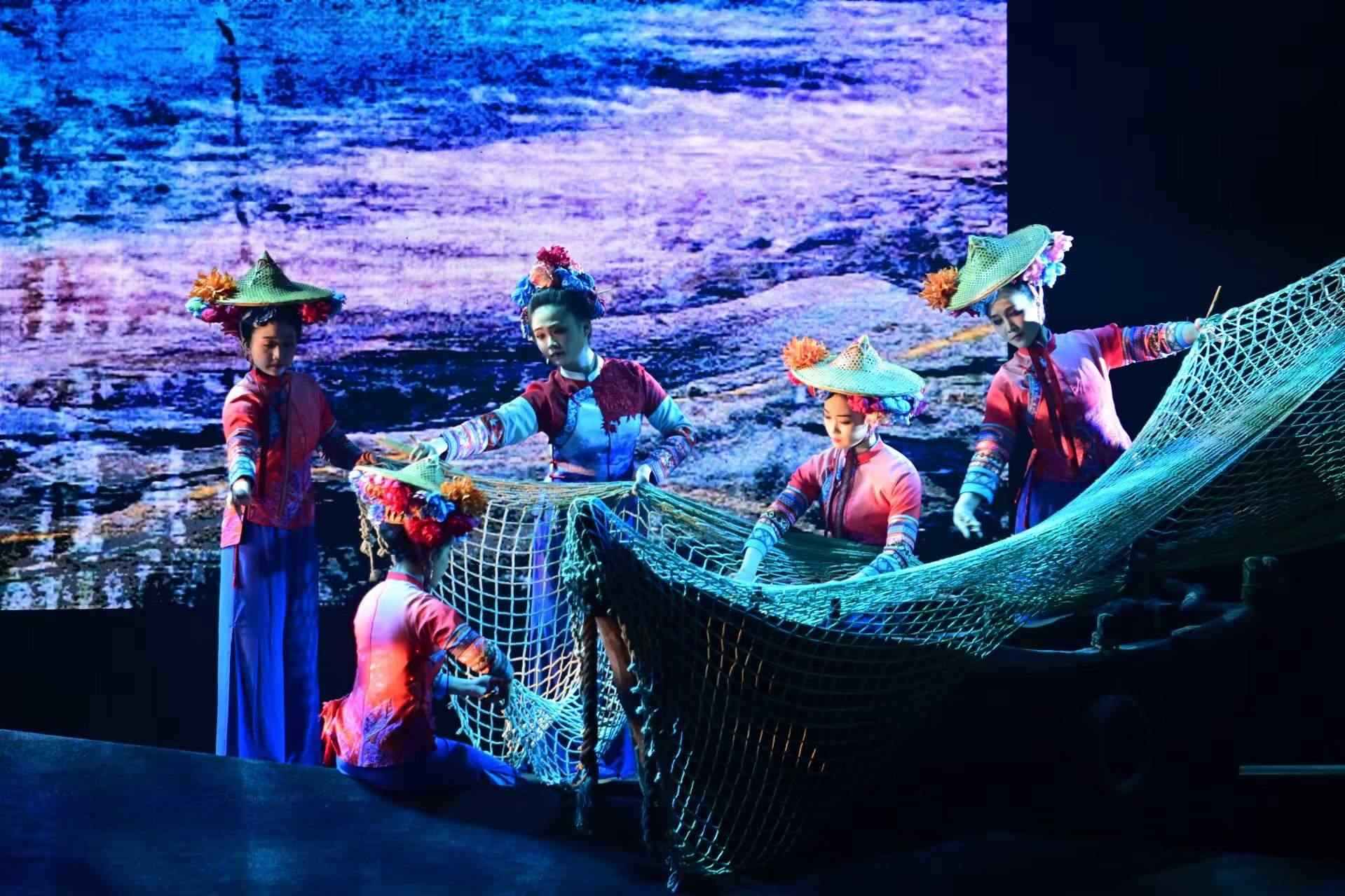 《圍頭新娘》劇照。泉州市高甲戲傳承中心供圖