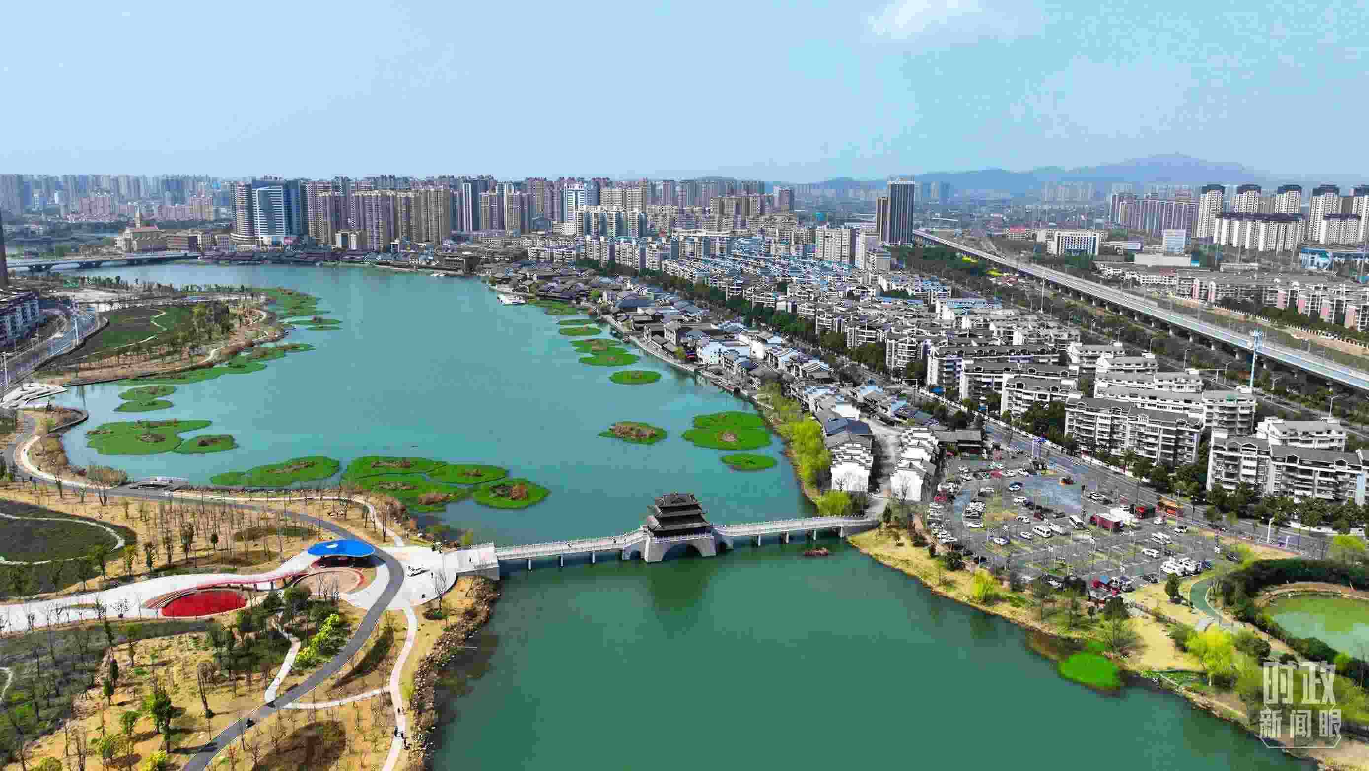 湖南常德。此次座談會前，習(xí)近平在長沙、常德兩地實地考察。（總臺央視記者范凱拍攝）