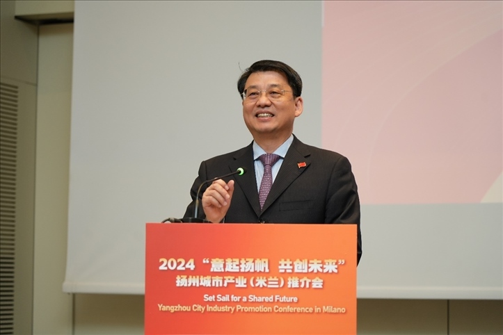 中國駐米蘭總領(lǐng)事劉侃寄語中意合作揚帆遠行。 主辦方供圖