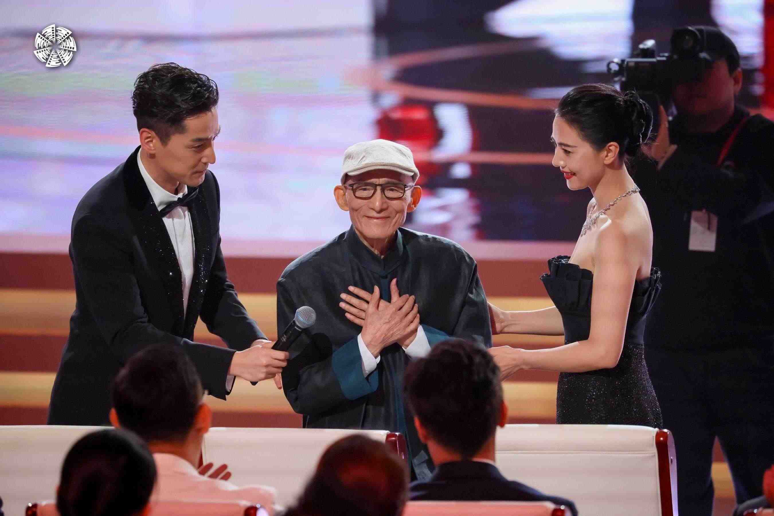 從左到右依次為演員胡歌，演員游本昌，演員高圓圓。主辦方供圖