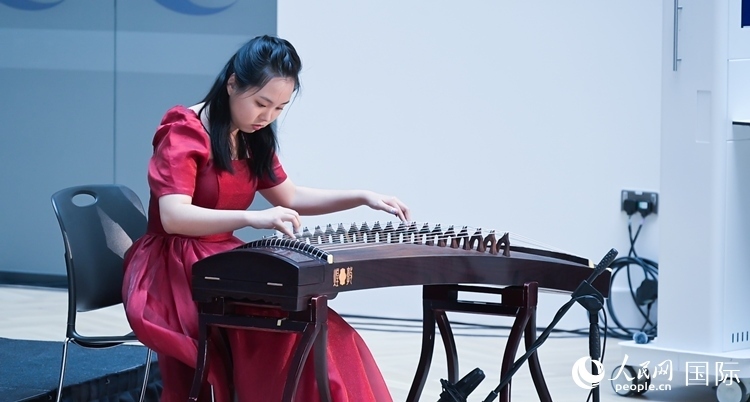 中英/北愛教育合作論壇現(xiàn)場。