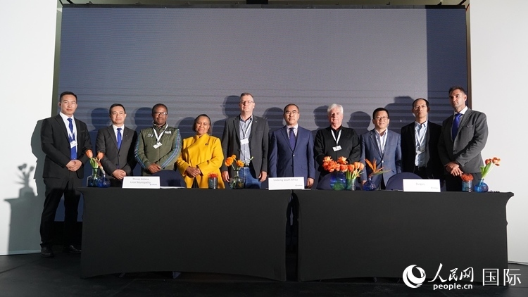 嘉賓合影。人民網(wǎng) 張茜攝