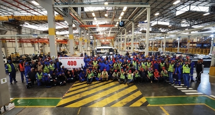一汽南非庫哈工廠單月產(chǎn)量破400輛。圖片來源：一汽解放