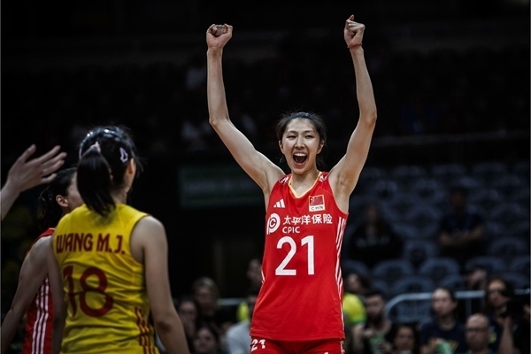 吳夢潔慶祝得分。圖片來源：國際排聯(lián)