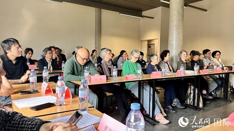 “國(guó)際青年文學(xué)共讀”活動(dòng)現(xiàn)場(chǎng)。人民網(wǎng)記者 于超凡攝