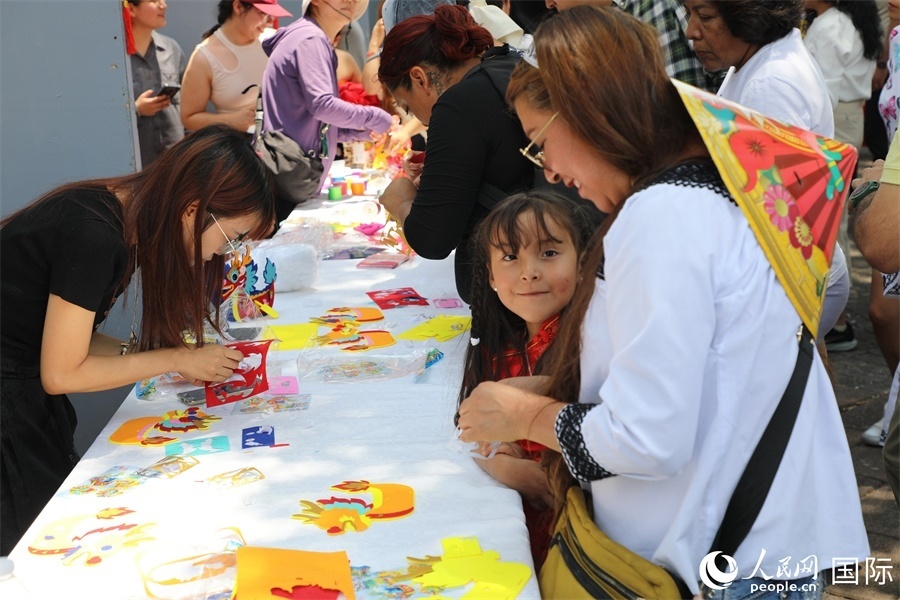 活動現(xiàn)場。人民網(wǎng) 埃內(nèi)斯托·多明戈斯攝