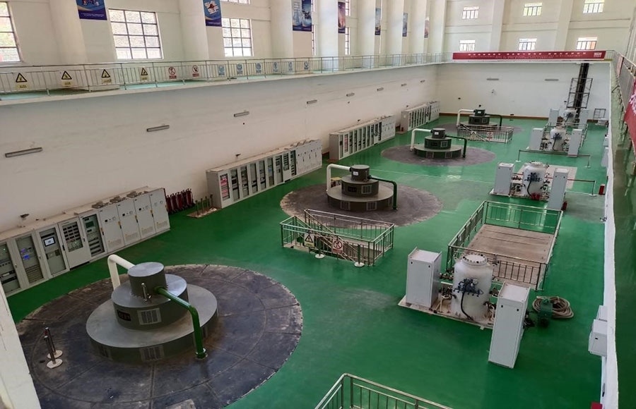  剛果（金）布桑加水電站四臺(tái)發(fā)電機(jī)組。中鐵資源集團(tuán)供圖