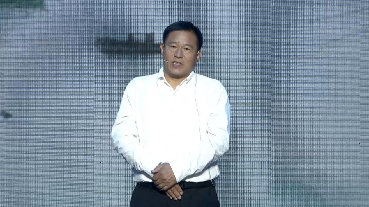 浙江大學藝術(shù)與考古學院教授林留根現(xiàn)場講述。