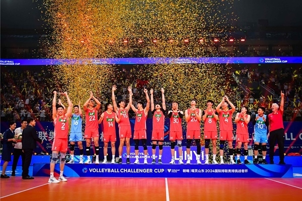 中國隊(duì)奪得2024年國際排聯(lián)男排挑戰(zhàn)者杯冠軍。圖片來源：國際排聯(lián)