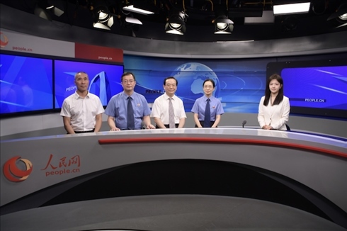 訪談現(xiàn)場。人民網(wǎng)記者 王曉嘯攝