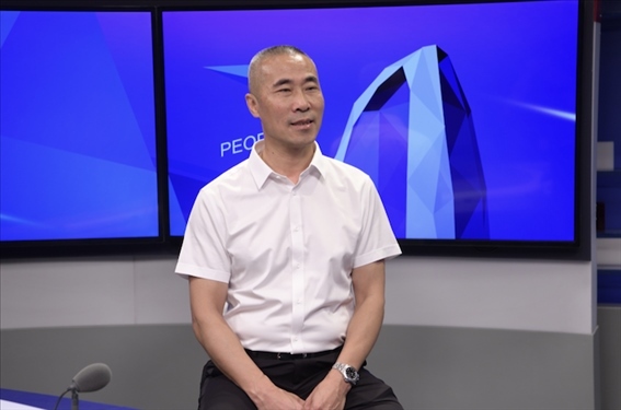 福建省晉江市工商聯(lián)黨組成員王建回。人民網(wǎng)記者 王曉嘯攝