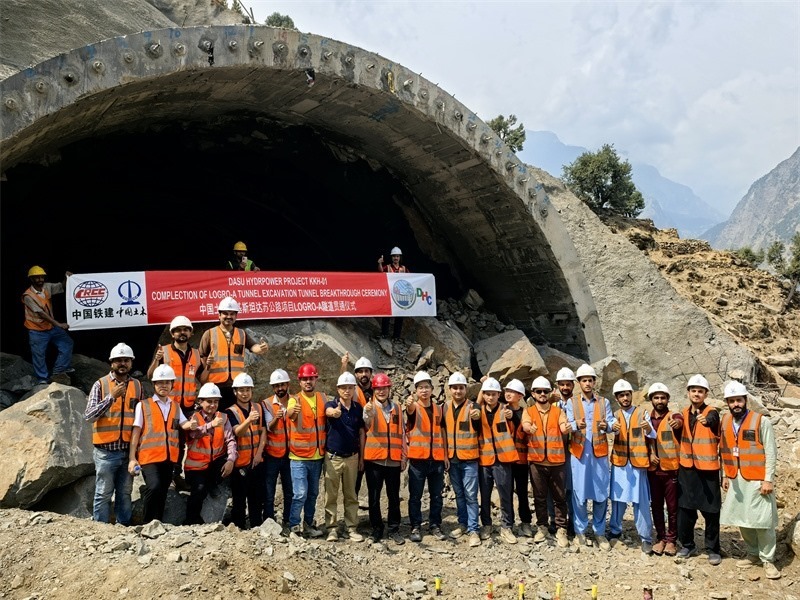 7月29日貫通儀式現(xiàn)場圖片。中國土木工程集團(tuán) 供圖