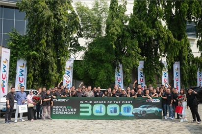 8月3日，中國車企奇瑞在雅加達(dá)舉行活動，慶祝在印尼交付第3000輛電動汽車OMODA E5。奇瑞汽車印度尼西亞銷售公司供圖