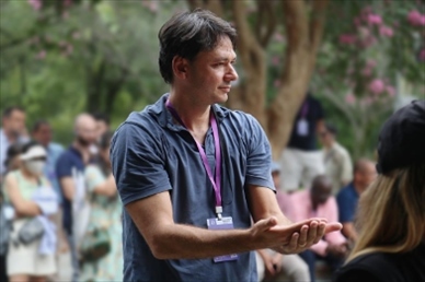 意大利逆流外交網(wǎng)站總編輯亞歷山大·比安奇學習青城太極。（李佩藺 攝）