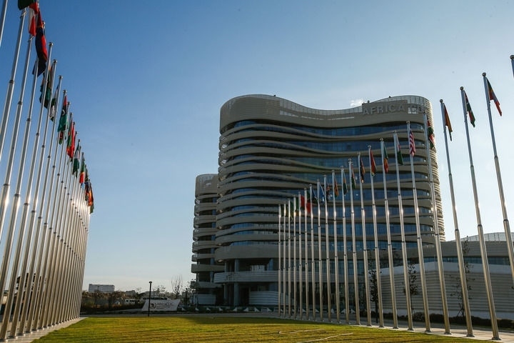 這是2024年1月31日在埃塞俄比亞首都亞的斯亞貝巴拍攝的非洲疾控中心總部大樓。新華社發(fā)（邁克爾·特韋爾德攝）