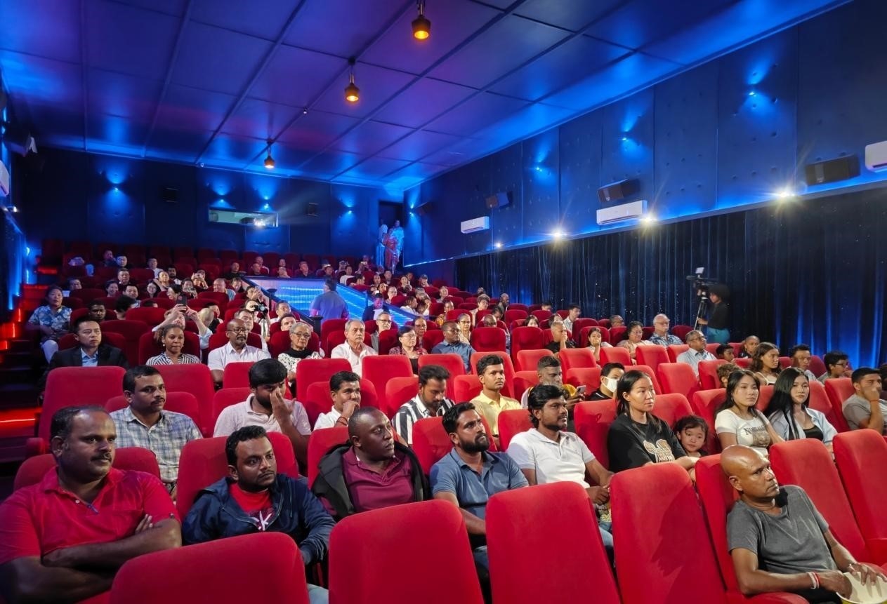 塞舌爾首屆中國(guó)電影節(jié)開(kāi)幕式現(xiàn)場(chǎng)。林育楠 攝