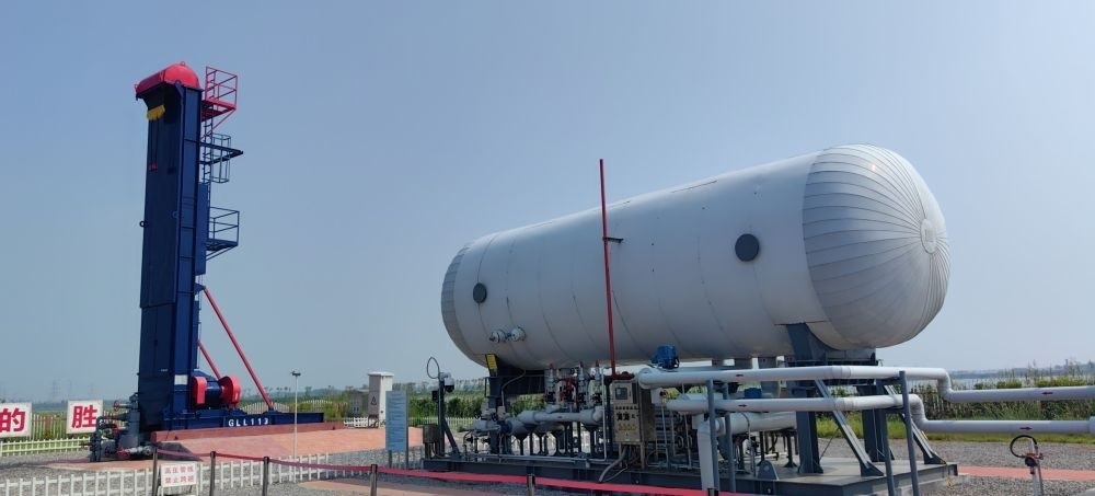 2024年8月30日，勝利油田萊113區(qū)塊CCUS項(xiàng)目現(xiàn)場(chǎng)。新華社記者 陳國(guó)峰 攝