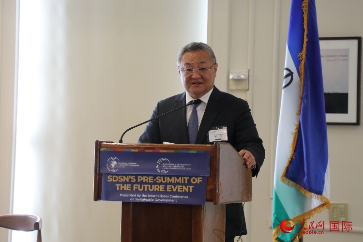 中國(guó)常駐聯(lián)合國(guó)代表傅聰大使發(fā)表演講。人民網(wǎng)記者 李志偉攝