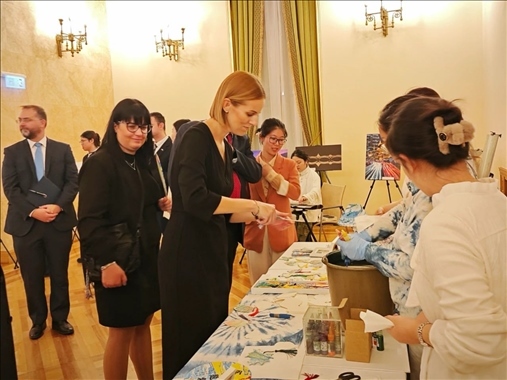 招待會(huì)現(xiàn)場(chǎng)。中國(guó)駐匈牙利大使館供圖