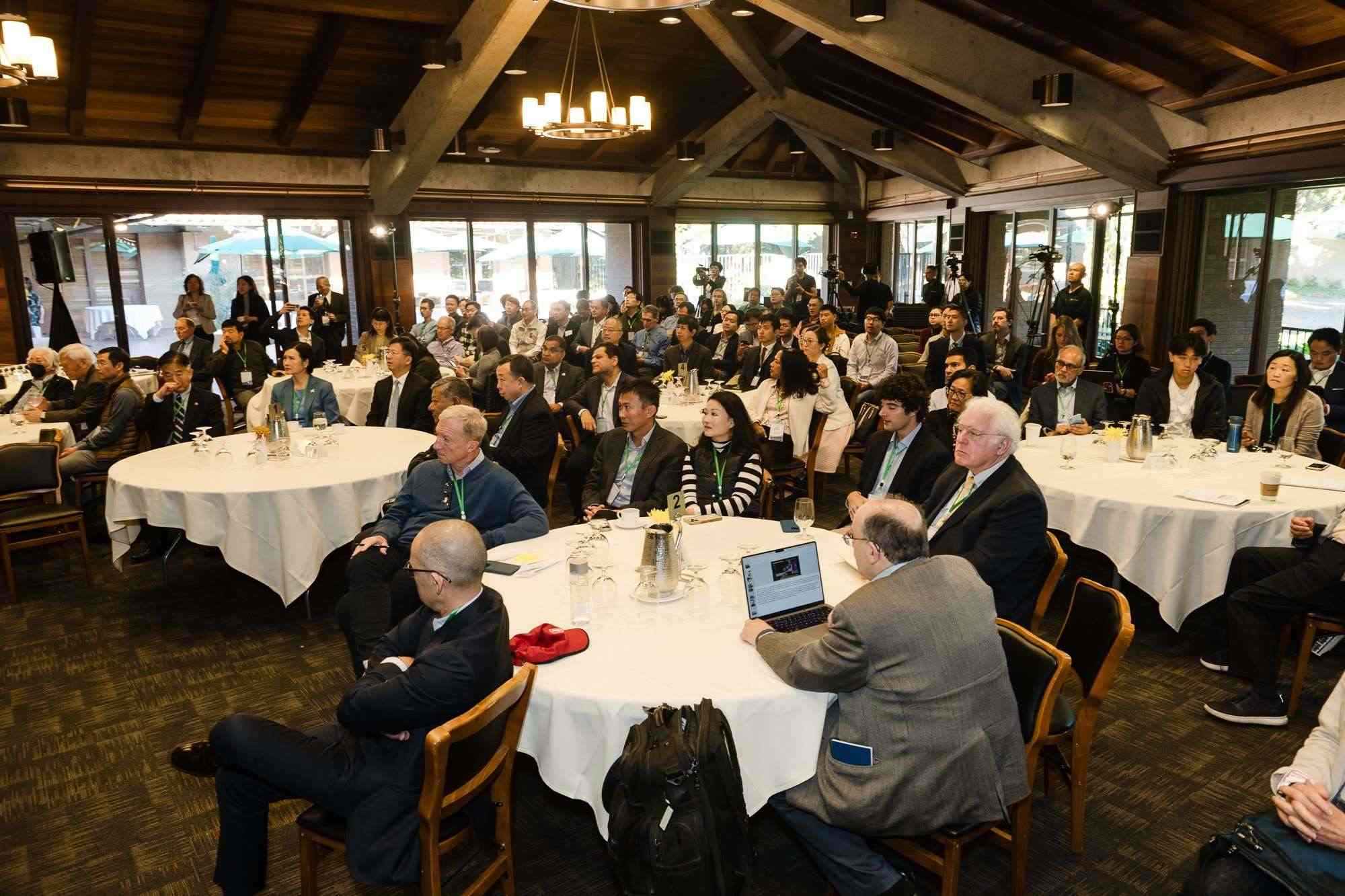 峰會現(xiàn)場。馮超攝