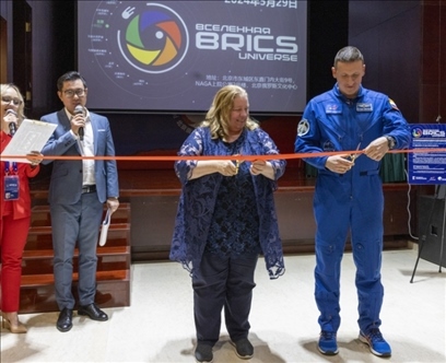 5月29日，“宇宙·金磚國(guó)家”圖片巡回展在北京舉辦。 北京俄羅斯文化中心供圖