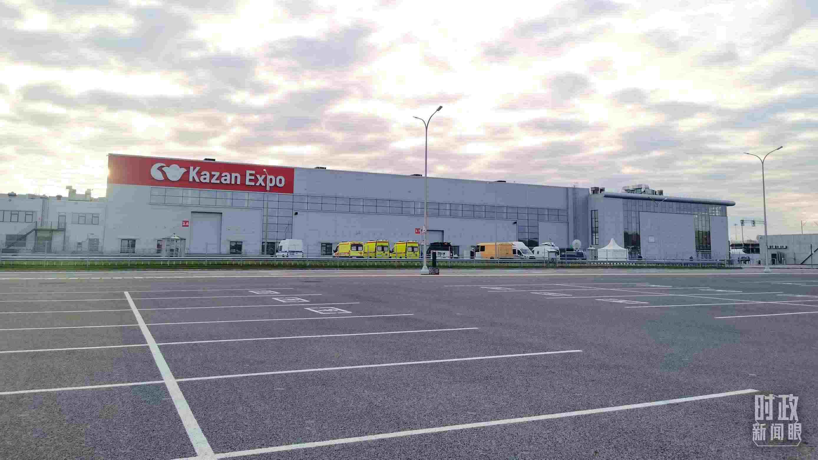 △ 喀山會(huì)展中心。（總臺(tái)央視記者曹亞星拍攝）