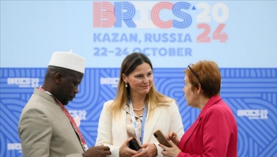 金磚國家領導人第十六次會晤期間，新聞記者在國際新聞中心工作