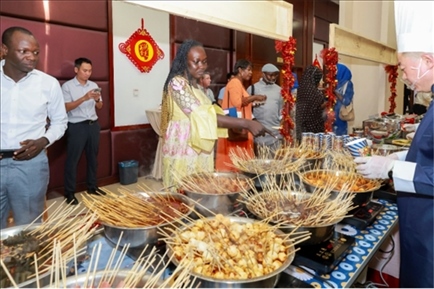 四川麻辣燙也是最愛乍得朋友們青睞的美食。主辦方供圖