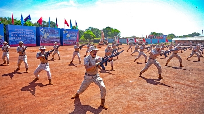 刺殺操表演。王軍杰攝