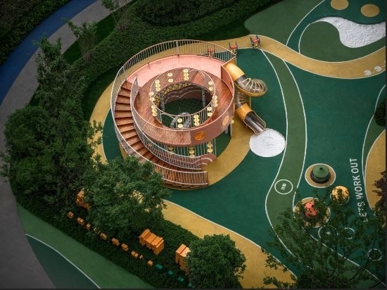 改造后的中鐵臻庭小區(qū)森林樹屋。 王碩敏 攝