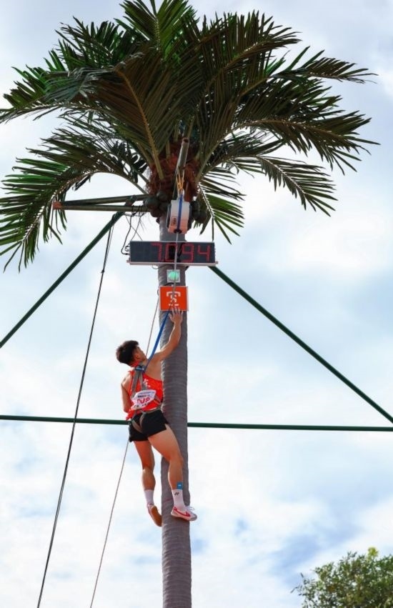 11月23日，廣東隊選手黃新鴻在比賽中。新華社記者 楊植森 攝